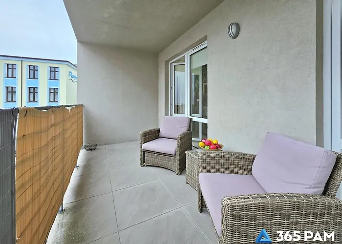 365pam - W Porcie * 科沃布热格